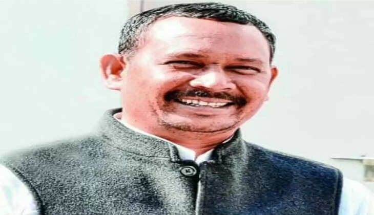 विश्व आदिवासी महोत्सव की तैयारी को लेकर कल्याण मंत्री दीपक बिरुआ ने की समीक्षा बैठक