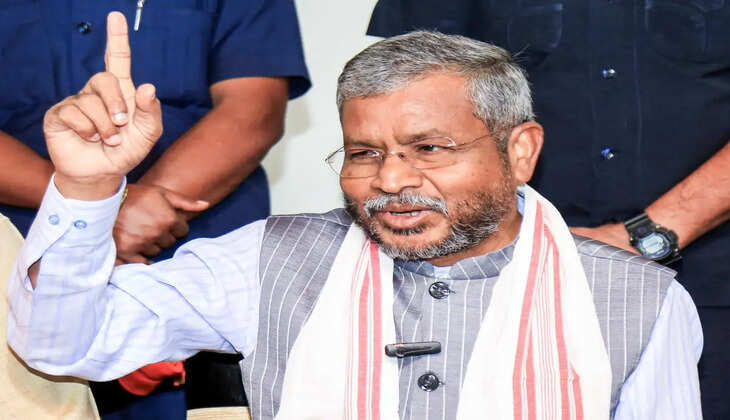  बाबूलाल मरांडी का हेमंत सरकार पर हमला, आदिवासियों की जमीन पर बढ़ते अवैध कब्जों का लगाया आरोप