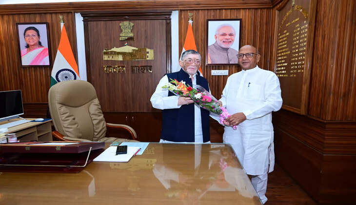 सरयू राय ने राज्यपाल से की मुलाकात, जमशेदपुर इंडस्ट्रियल एरिया कमिटी के निर्णय पर जताई आपत्ति