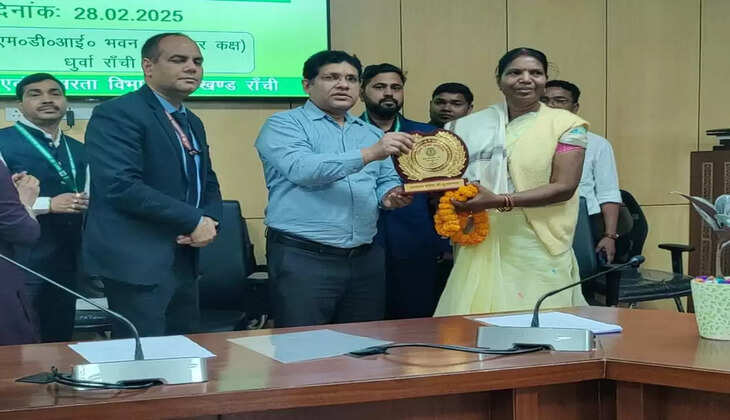 अपने कर्तव्यों के प्रति निष्ठा और समर्पण के कारण हमेशा याद रखे जायेंगे शिक्षक : उमा शंकर सिंह 