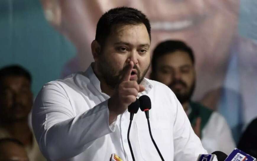 महंगाई को लेकर तेजस्वी यादव का केंद्र सरकार पर हमला, बोले- टमाटर, प्याज और आलू की बढ़ती कीमतों ने बिगाड़ा आम आदमी का बजट