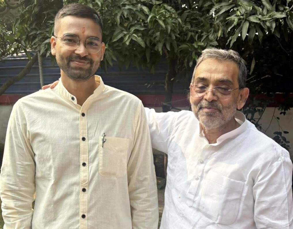 दीपक प्रकाश को मिली बड़ी राहत: MLC मनोनीत होते ही टला संवैधानिक संकट, मंत्री पद पर बना रहेगा दावा