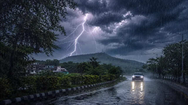 झारखंड में बारिश की वापसी! 13 जिलों के लिए मौसम विभाग की चेतावनी
